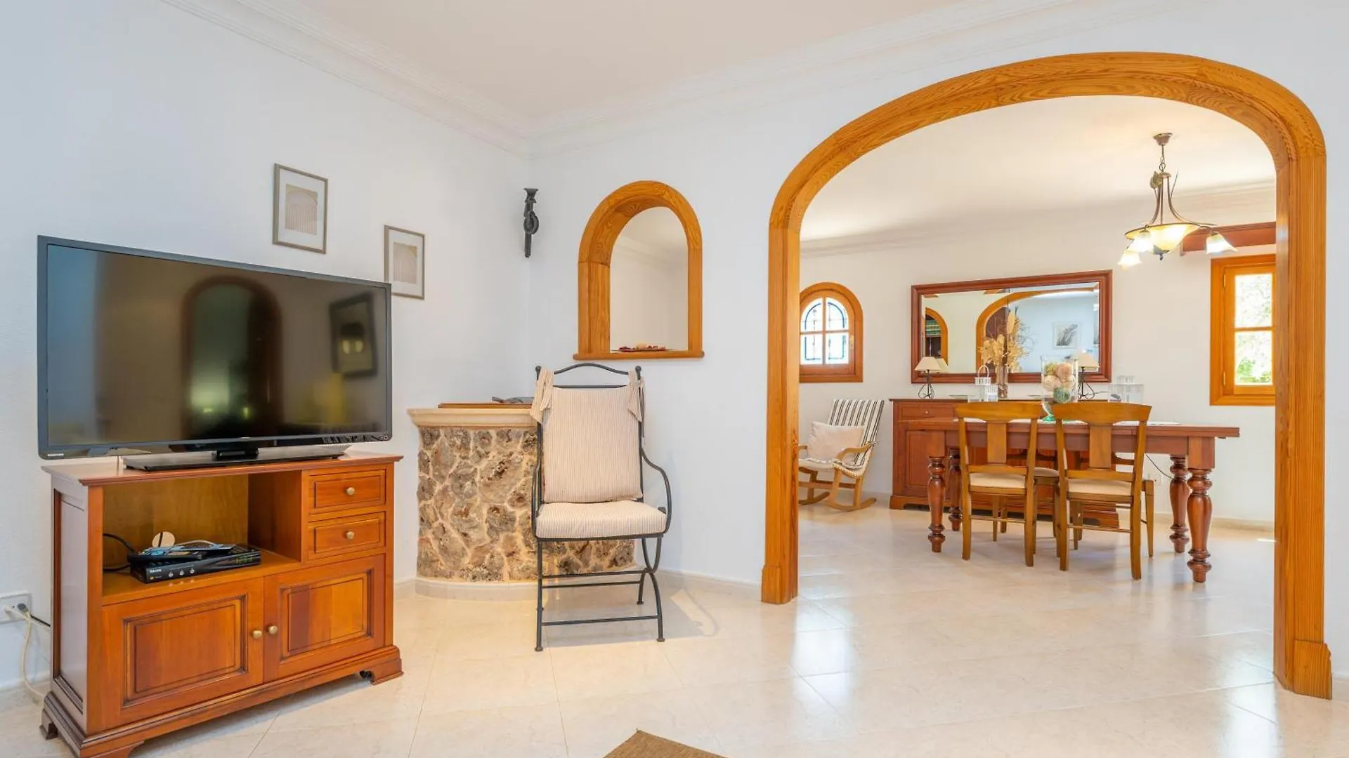 Els Xiprers Villa Porreres
